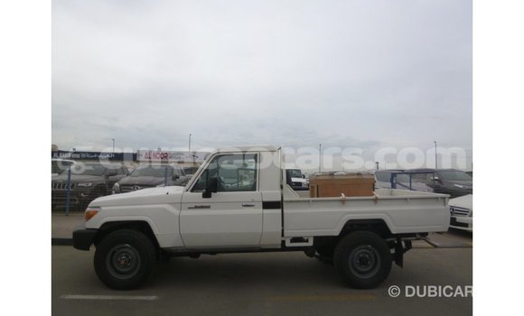 Buy Import Toyota Land Cruiser White Car in Import - Dubai in Curacao Buy Import Toyota Land Cruiser White Car in Import - Dubai in Curacao