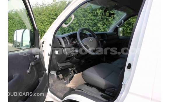 Buy Import Toyota Hiace White Car in Import - Dubai in Curacao Buy Import Toyota Hiace White Car in Import - Dubai in Curacao