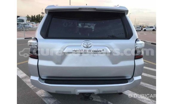 Buy Import Toyota HiAce Other Truck in Import - Dubai in Curacao Buy Import Toyota HiAce Other Truck in Import - Dubai in Curacao