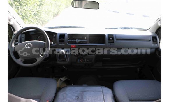Buy Import Toyota Hiace White Car in Import - Dubai in Curacao Buy Import Toyota Hiace White Car in Import - Dubai in Curacao
