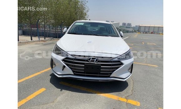 Buy Import Hyundai Elantra White Car in Import - Dubai in Curacao Buy Import Hyundai Elantra White Car in Import - Dubai in Curacao