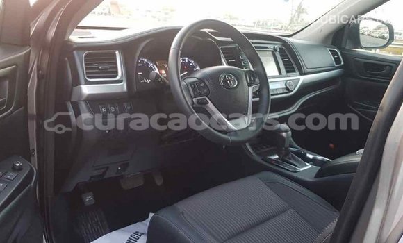 Buy Import Toyota Highlander Other Car in Import - Dubai in Curacao Buy Import Toyota Highlander Other Car in Import - Dubai in Curacao