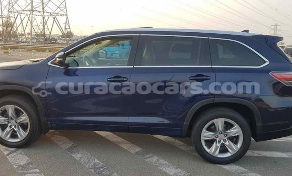 Buy Import Toyota Highlander Blue Car in Import - Dubai in Curacao Buy Import Toyota Highlander Blue Car in Import - Dubai in Curacao