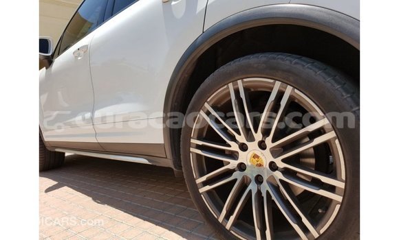 Buy Import Porsche Cayenne White Car in Import - Dubai in Curacao Buy Import Porsche Cayenne White Car in Import - Dubai in Curacao