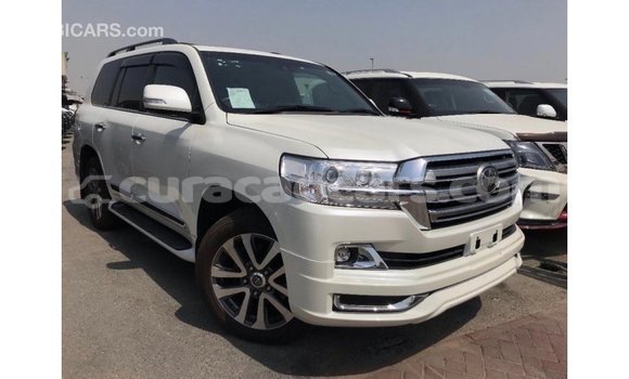 Buy Import Toyota Land Cruiser White Car in Import - Dubai in Curacao Buy Import Toyota Land Cruiser White Car in Import - Dubai in Curacao