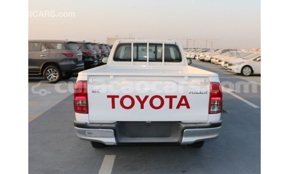 Buy Import Toyota Hilux White Car in Import - Dubai in Curacao Buy Import Toyota Hilux White Car in Import - Dubai in Curacao