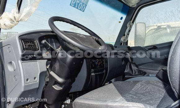 Buy Import Mercedes-Benz 190 (W201) White Car in Import - Dubai in Curacao Buy Import Mercedes-Benz 190 (W201) White Car in Import - Dubai in Curacao