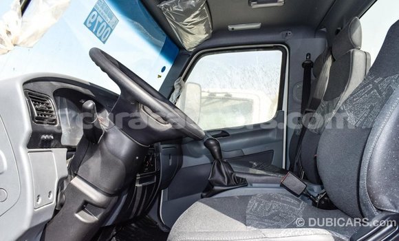 Buy Import Mercedes-Benz 190 (W201) White Car in Import - Dubai in Curacao Buy Import Mercedes-Benz 190 (W201) White Car in Import - Dubai in Curacao