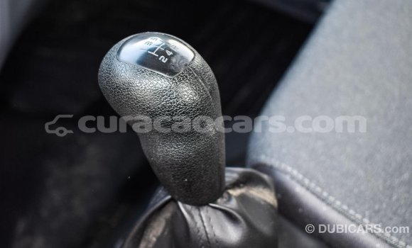 Buy Import Mercedes-Benz 190 (W201) White Car in Import - Dubai in Curacao Buy Import Mercedes-Benz 190 (W201) White Car in Import - Dubai in Curacao