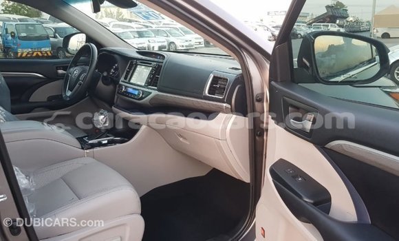 Buy Import Toyota Highlander Other Car in Import - Dubai in Curacao Buy Import Toyota Highlander Other Car in Import - Dubai in Curacao