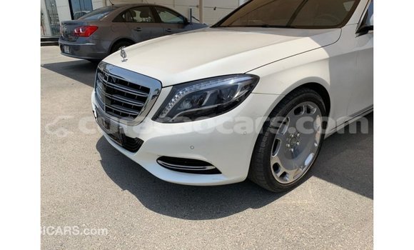 Buy Import Mercedes-Benz 190 (W201) White Car in Import - Dubai in Curacao Buy Import Mercedes-Benz 190 (W201) White Car in Import - Dubai in Curacao