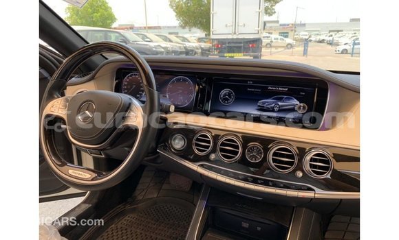 Buy Import Mercedes-Benz 190 (W201) White Car in Import - Dubai in Curacao Buy Import Mercedes-Benz 190 (W201) White Car in Import - Dubai in Curacao