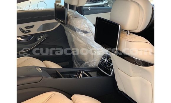 Buy Import Mercedes-Benz 190 (W201) White Car in Import - Dubai in Curacao Buy Import Mercedes-Benz 190 (W201) White Car in Import - Dubai in Curacao