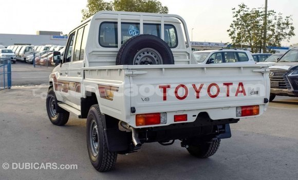 Buy Import Toyota Land Cruiser White Car in Import - Dubai in Curacao Buy Import Toyota Land Cruiser White Car in Import - Dubai in Curacao