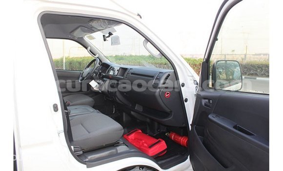 Buy Import Toyota Hiace White Car in Import - Dubai in Curacao Buy Import Toyota Hiace White Car in Import - Dubai in Curacao