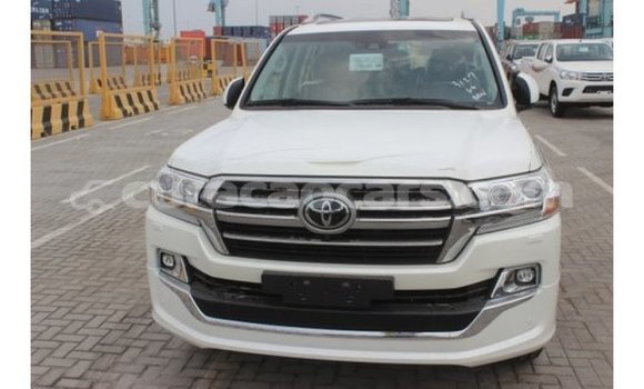 Buy Import Toyota Land Cruiser White Car in Import - Dubai in Curacao Buy Import Toyota Land Cruiser White Car in Import - Dubai in Curacao