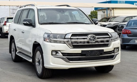 Buy Import Toyota Land Cruiser White Car in Import - Dubai in Curacao Buy Import Toyota Land Cruiser White Car in Import - Dubai in Curacao