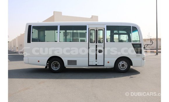 Buy Import Nissan Evalia White Truck in Import - Dubai in Curacao Buy Import Nissan Evalia White Truck in Import - Dubai in Curacao