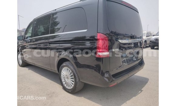 Buy Import Mercedes-Benz 250 Black Car in Import - Dubai in Curacao Buy Import Mercedes-Benz 250 Black Car in Import - Dubai in Curacao