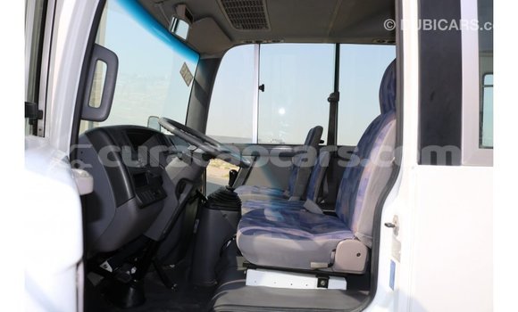 Buy Import Nissan Evalia White Truck in Import - Dubai in Curacao Buy Import Nissan Evalia White Truck in Import - Dubai in Curacao