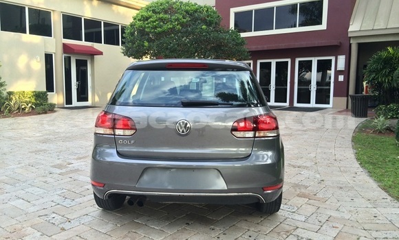 Buy Used Volkswagen Golf Beige Car in Willemstad in Curacao Buy Used Volkswagen Golf Beige Car in Willemstad in Curacao