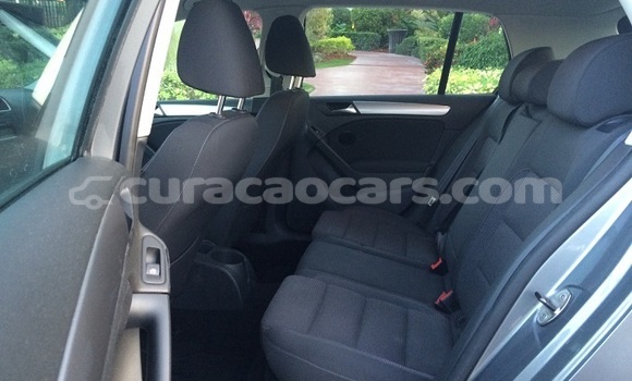Buy Used Volkswagen Golf Beige Car in Willemstad in Curacao Buy Used Volkswagen Golf Beige Car in Willemstad in Curacao