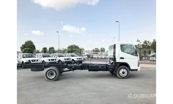 Buy Import Mitsubishi L400 White Truck in Import - Dubai in Curacao Buy Import Mitsubishi L400 White Truck in Import - Dubai in Curacao