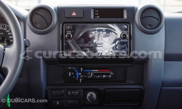 Buy Import Toyota Land Cruiser White Car in Import - Dubai in Curacao Buy Import Toyota Land Cruiser White Car in Import - Dubai in Curacao